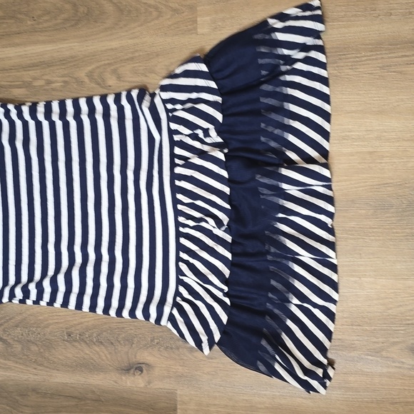 NWOT GIRL'S DRESS - Picture 16 of 16